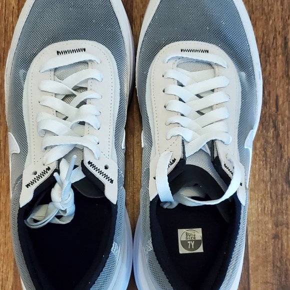 Nike Waffle One "Summit White" - GS 5.5Y (Women US 7) - Picture 7 of 12